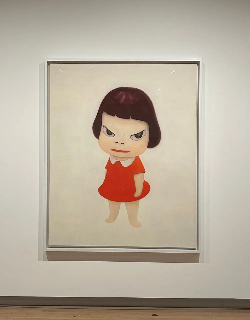 Hayward Galleryの奈良美智展に展示されている「knife behind back」 (2025夏)