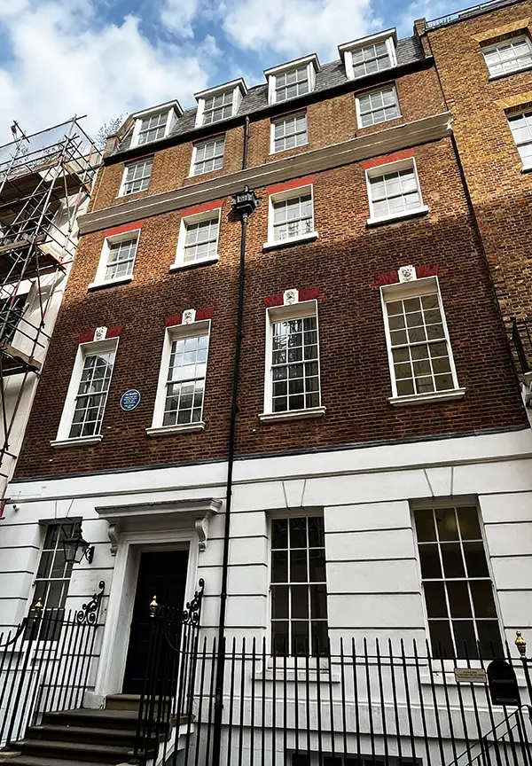 ビートルズ　アップル・ビルの画像